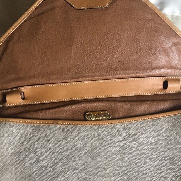 FENDI envelope clutch purse - Picture 4 of 12